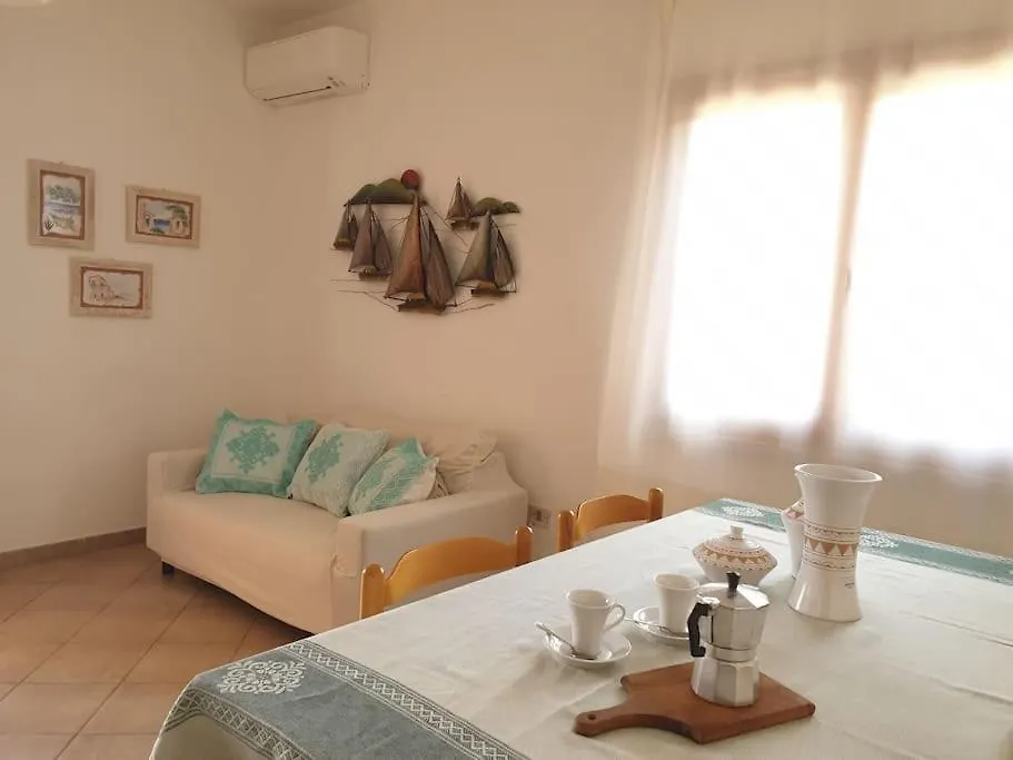 Comfortable Appartment Close To The Beach Isola Rossa Holiday home